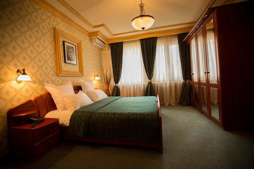Bucharest Comfort Suites Hotel Exterior foto